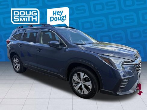 Used 2025 Subaru Ascent Premium AWD/4WD image 6