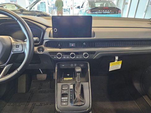 Used 2025 Honda CR-V Sport-L image 17