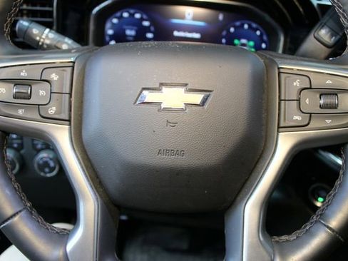 Used 2024 Chevrolet Silverado 1500 LT AWD/4WD image 19
