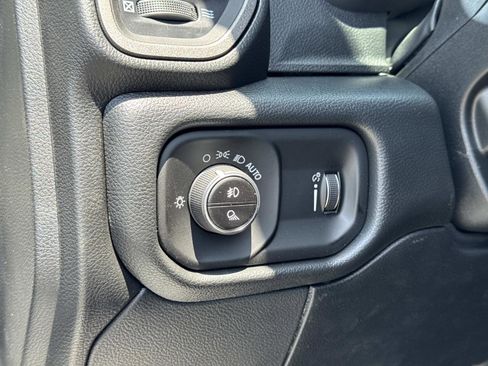 New 2026 RAM 3500 Tradesman AWD/4WD image 20