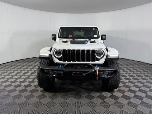 Used 2024 Jeep Wrangler Unlimited Rubicon 4xe AWD/4WD image 3