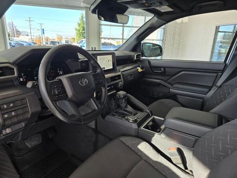 New 2025 Toyota Tacoma SR5 AWD/4WD image 18