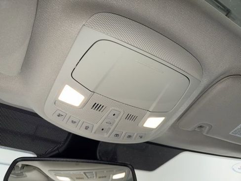 Used 2024 Ford Edge SEL w/ Convenience Package image 32