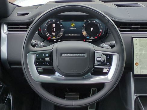 New 2025 Land Rover Range Rover Long Wheelbase SE image 23