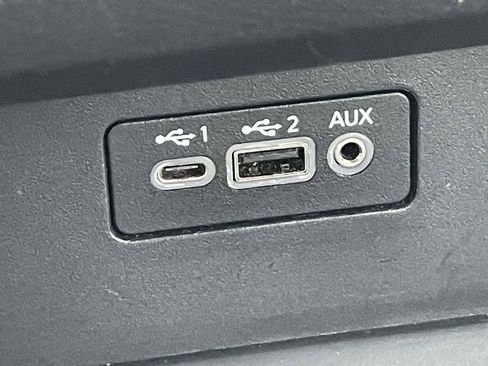 Used 2024 Nissan Altima 2.5 SV image 27