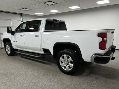 Used 2020 Chevrolet Silverado 2500 LTZ image 9