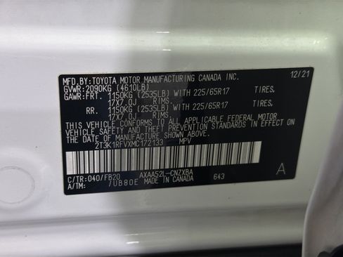 Used 2015 Toyota RAV4 XLE AWD/4WD image 37