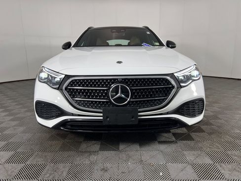 Used 2025 Mercedes-Benz E 450 4MATIC All-Terrain Wagon image 16