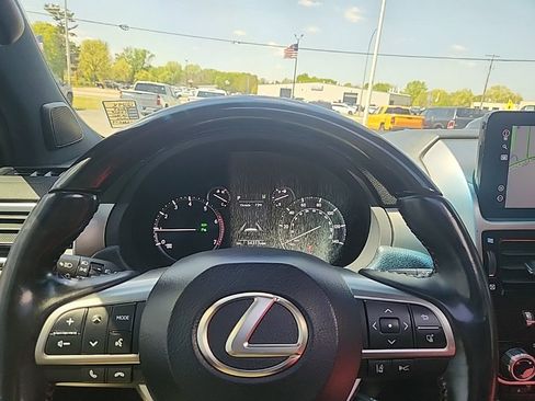 Used 2023 Lexus GX 460 Premium w/ Premium Package AWD/4WD image 21
