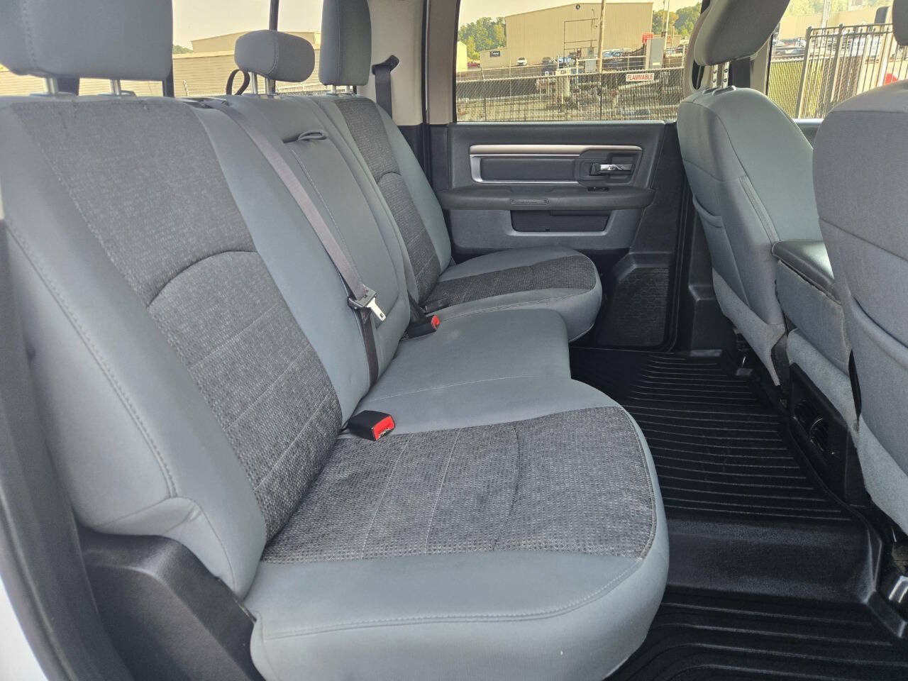 Used 2015 RAM 2500 Power Wagon w/ Comfort Group AWD/4WD image 17