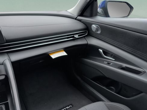 New 2026 Hyundai Elantra SE w/ Cargo Package image 23