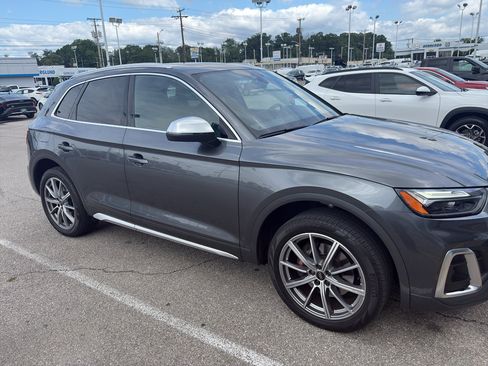 Used 2023 Audi SQ5 Premium w/ Convenience Package AWD/4WD image 10
