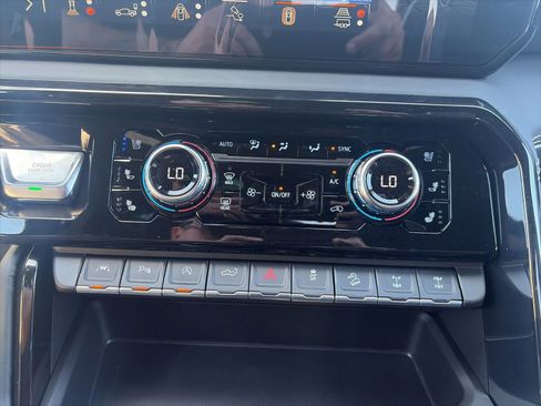 New 2026 GMC Sierra 1500 AT4X AWD/4WD image 18