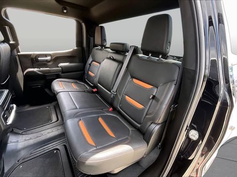 Used 2021 GMC Sierra 1500 AT4 w/ Off-Road Performance Package AWD/4WD image 19