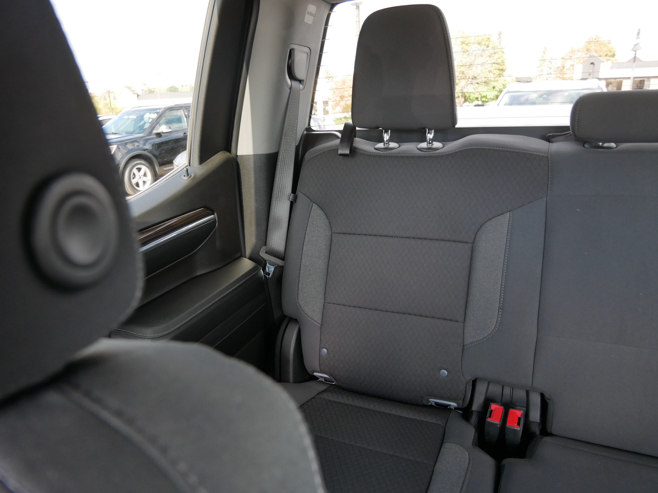 Used 2024 Chevrolet Silverado 1500 LT AWD/4WD image 12