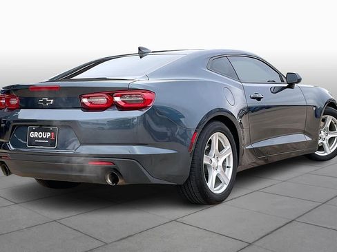 Used 2021 Chevrolet Camaro LT image 13
