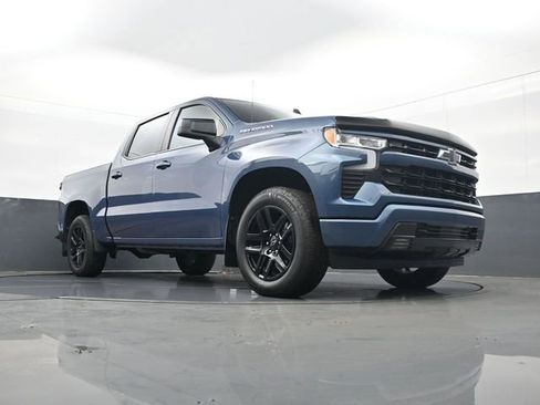 Used 2024 Chevrolet Silverado 1500 RST w/ Convenience Package II RWD image 23