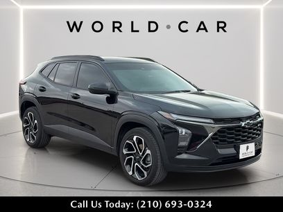 Used 2025 Chevrolet Trax RS w/ Driver Confidence Package