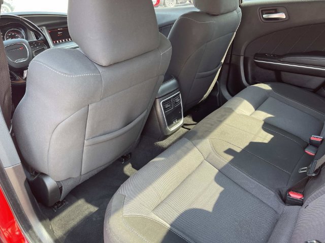 Used 2022 Dodge Charger SXT RWD image 17