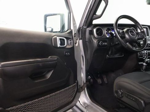 Used 2021 Jeep Wrangler Unlimited Sport image 8