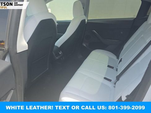 Used 2023 Tesla Model Y Performance AWD/4WD image 4