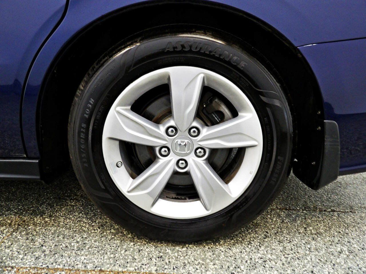 Used 2019 Honda Odyssey EX-L image 28