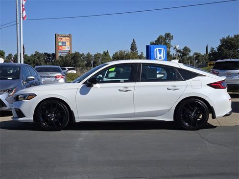 Used 2024 Honda Civic Sport image 7