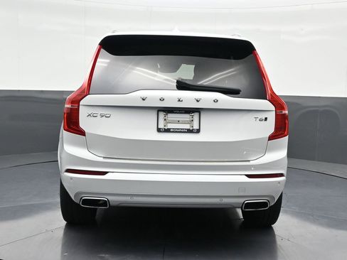 Used 2021 Volvo XC90 T6 Momentum w/ Protection Package Premier image 5