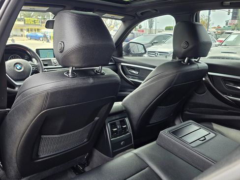 Used 2016 BMW 328i Sedan RWD image 19