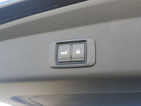 New 2026 Mitsubishi Outlander SE FWD image 11