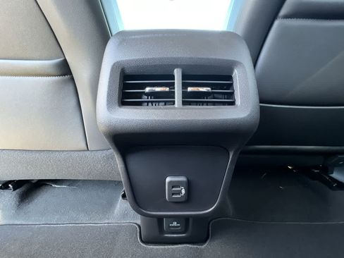 Used 2024 GMC Terrain AT4 AWD/4WD image 20