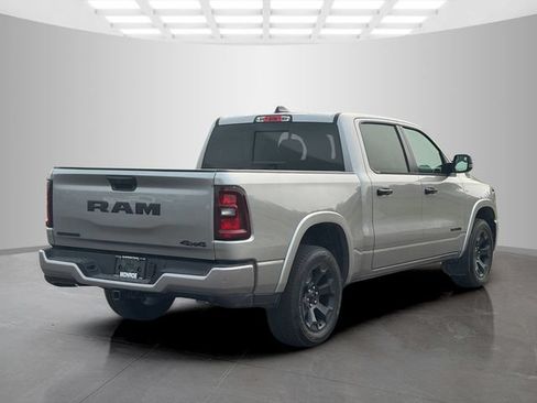 Used 2025 RAM 1500 Big Horn AWD/4WD image 7