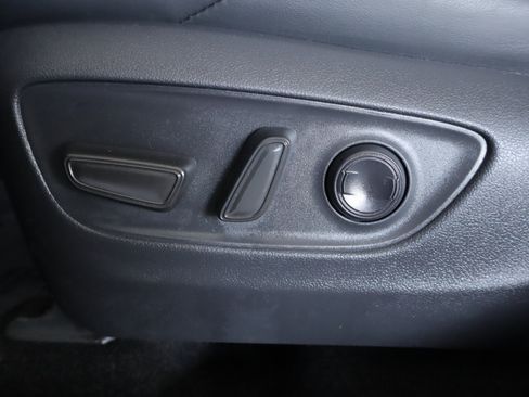 Used 2024 Toyota RAV4 XSE w/ Weather Package AWD/4WD image 13