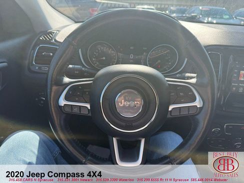 Used 2020 Jeep Compass Latitude image 16