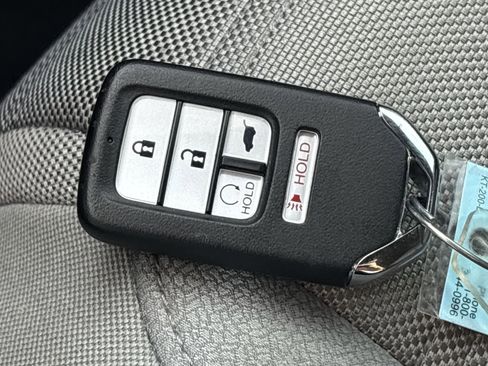 Used 2022 Honda CR-V EX image 19