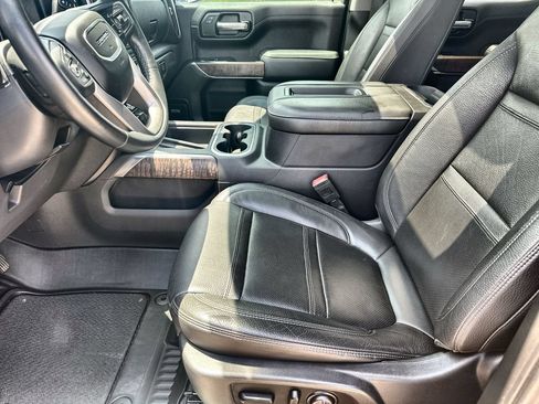 Used 2021 GMC Sierra 1500 Denali w/ Denali Ultimate Package AWD/4WD image 24