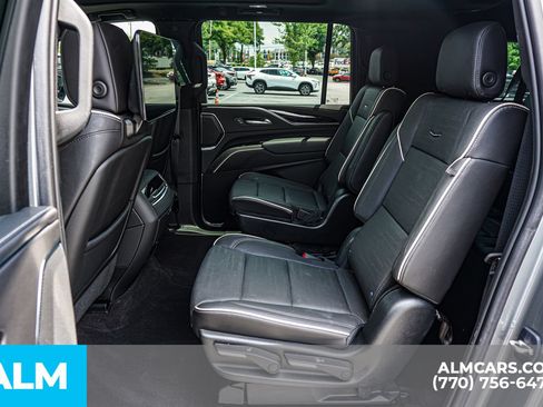 Used 2023 Cadillac Escalade ESV Sport RWD image 23