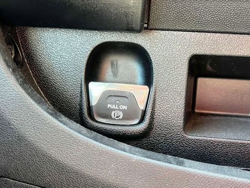 New 2024 RAM ProMaster 3500 w/ Delivery Van Package image 16