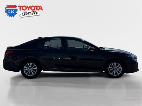 Certified 2025 Toyota Camry LE FWD image 6