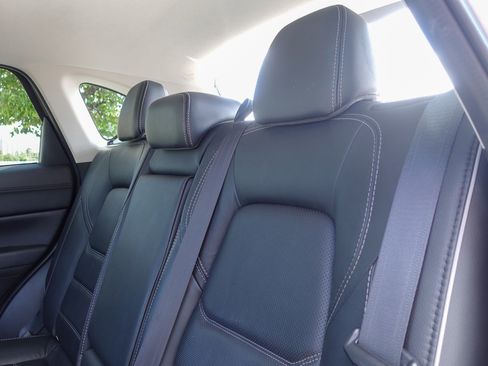 Used 2025 MAZDA CX-5 AWD 2.5 S w/ Preferred Package image 22