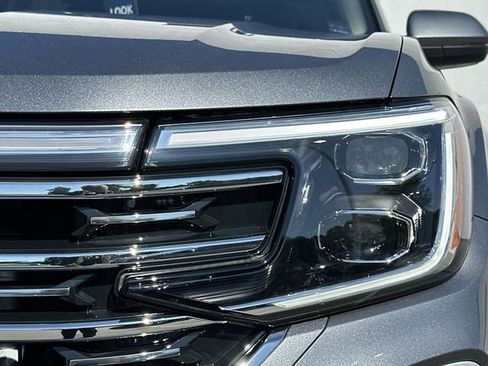 Certified 2024 Volkswagen Atlas SEL AWD/4WD image 9