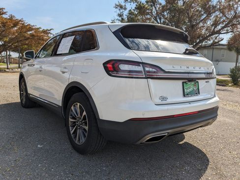 Used 2020 Lincoln Nautilus FWD w/ Equipment Group 101A image 6