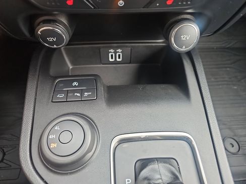 Used 2019 Ford Ranger Lariat w/ Equipment Group 501A Mid image 17