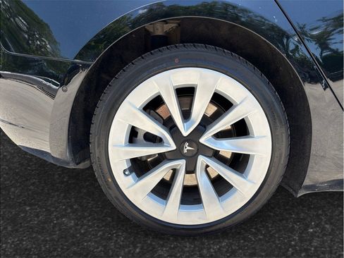 Used 2022 Tesla Model 3 RWD image 14