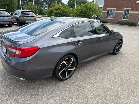 Used 2020 Honda Accord Sport image 6