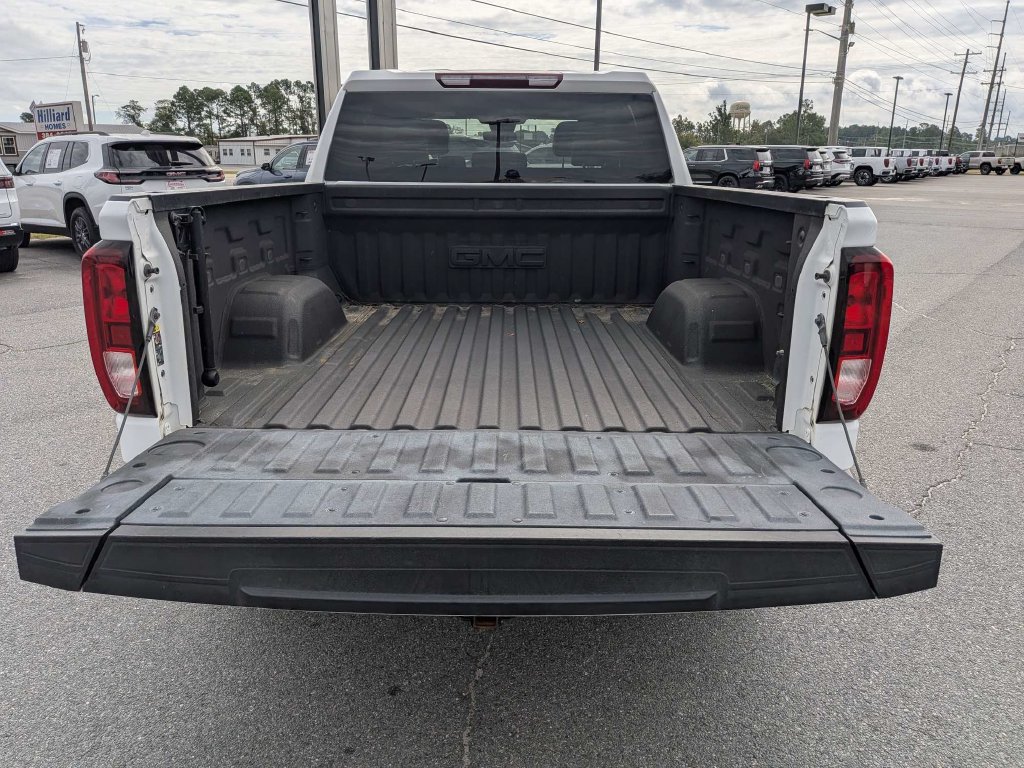 Used 2023 GMC Sierra 1500 SLE AWD/4WD image 13