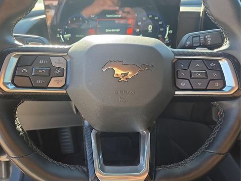 Used 2025 Ford Mustang GT image 31