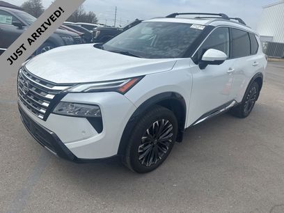 Certified 2025 Nissan Rogue Platinum w/ Platinum Premium Package