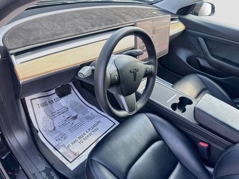 Used 2021 Tesla Model 3 Standard Range Plus RWD image 10