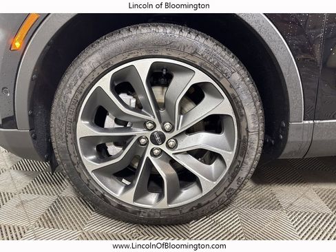 Certified 2022 Lincoln Nautilus Reserve w/ Equipment Group 201A image 66